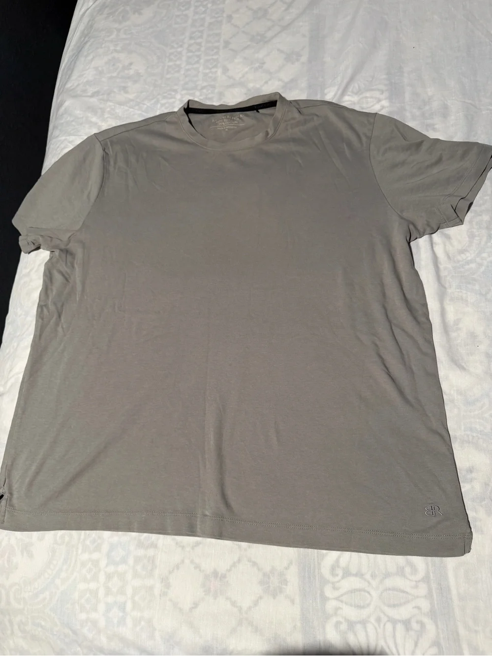 Banana Republic luxe touch Men's Short Sleeve Crew T-Shirt in Gray 100%cotton